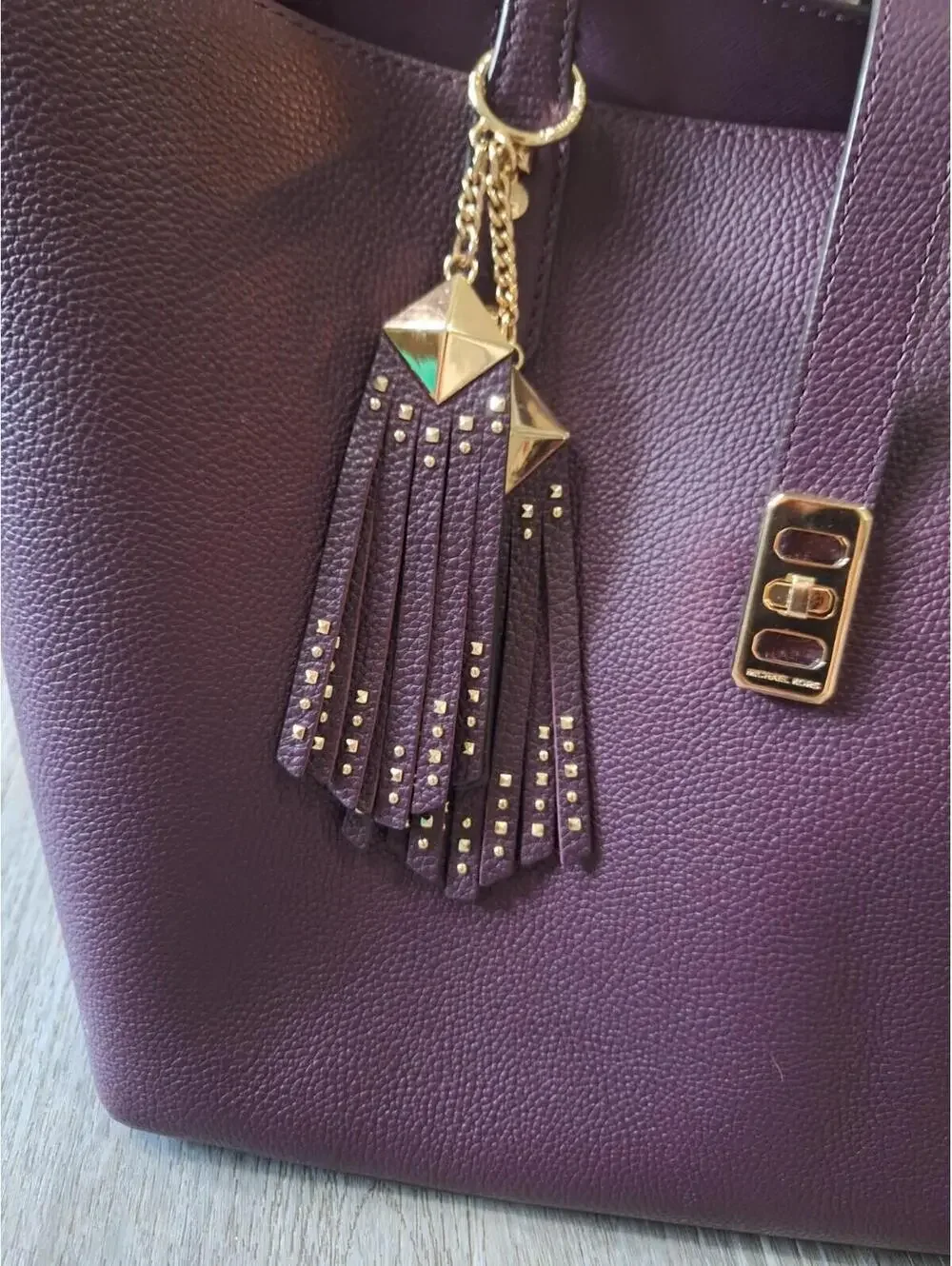 Michael Kors Karson Purple Carryall Large Tote Bag, Gold Hardware Studded Tassel - Picture 2 of 9